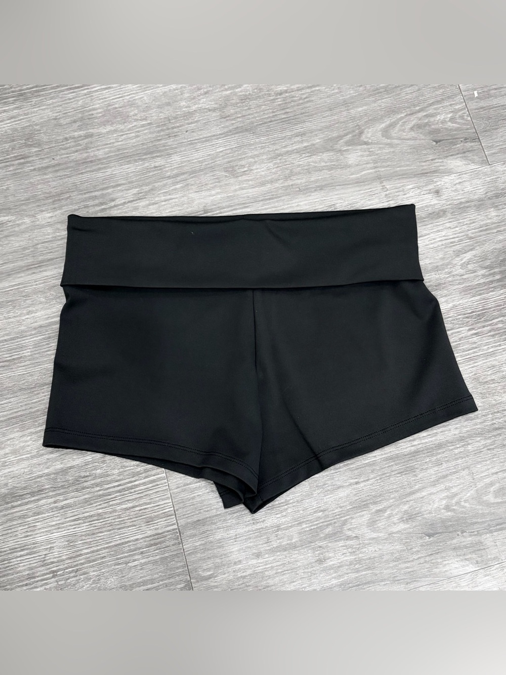 Unnamed black fold over noir solara shorts